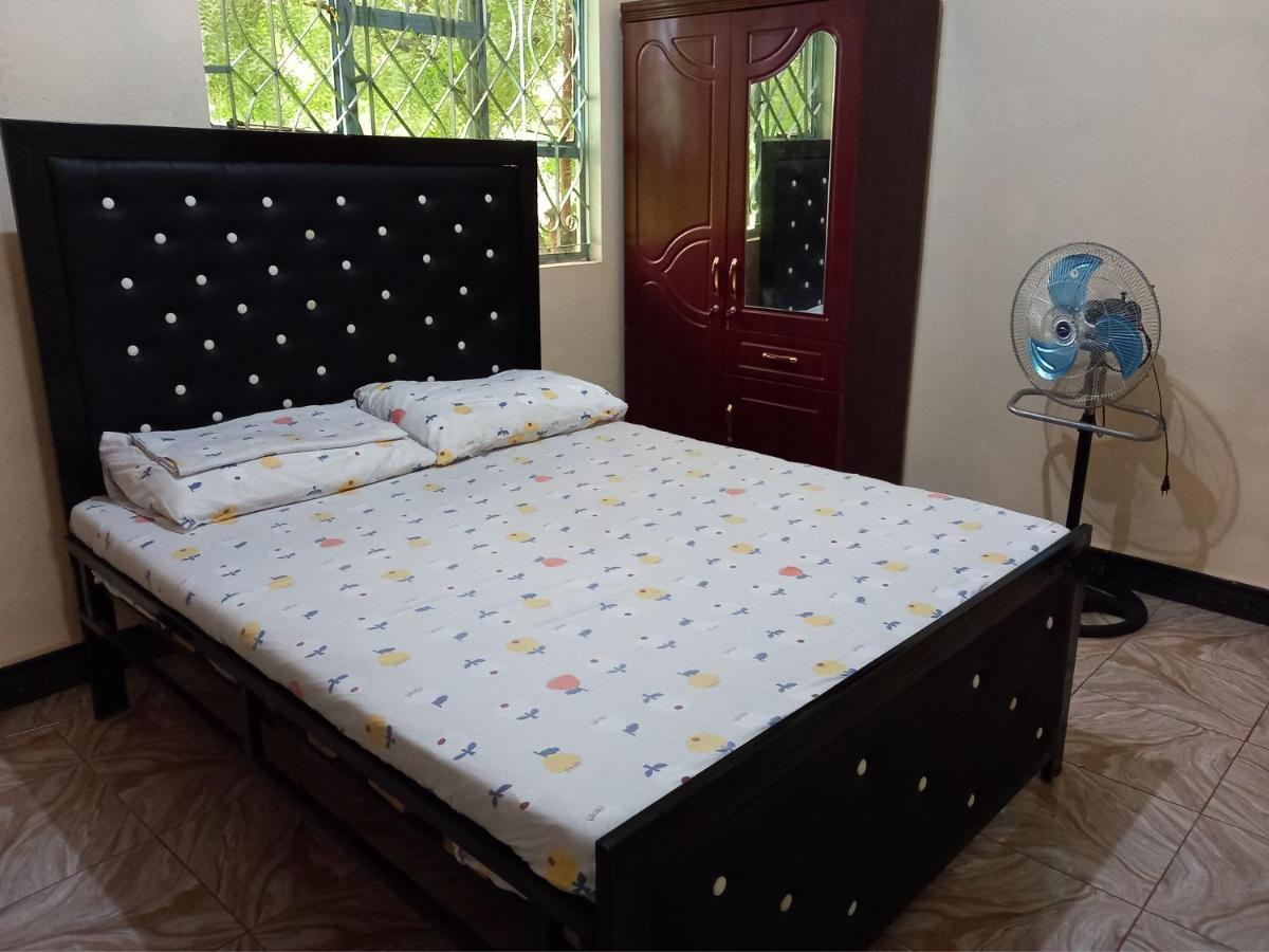 Airb&B Homestay Boma la Ngombe 외부 사진